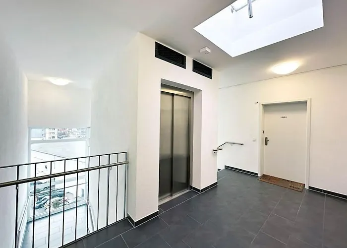 Penthouse Naehe Frankfurt Am Main Appartamento *
